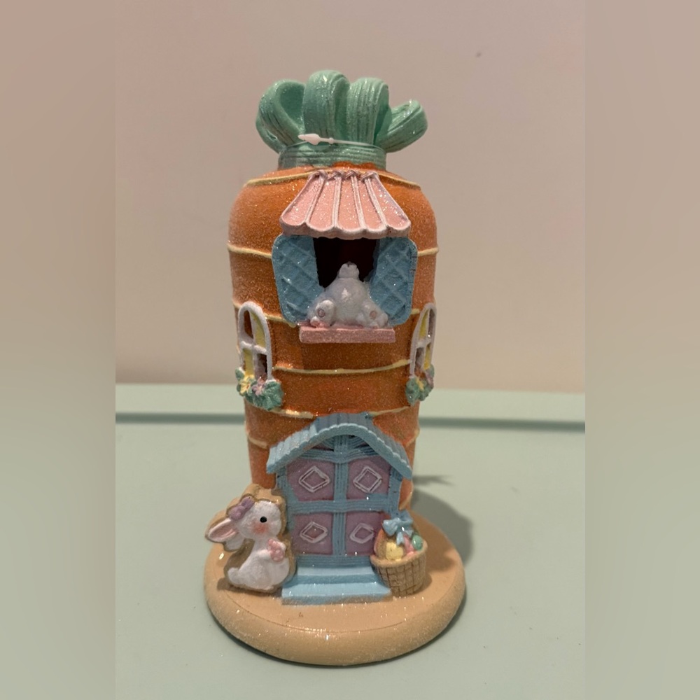 Charming Light-up Orange Carrot House with Bunnies- NWT - Picture 6 of 8
